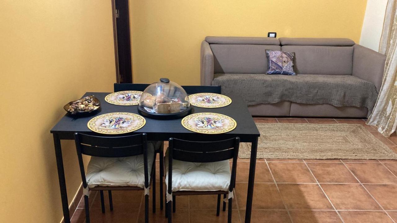 Case Vacanza E Camere In Villa Isabella Con Parcheggio Custodito E Wifi جويا ديل كولي المظهر الخارجي الصورة