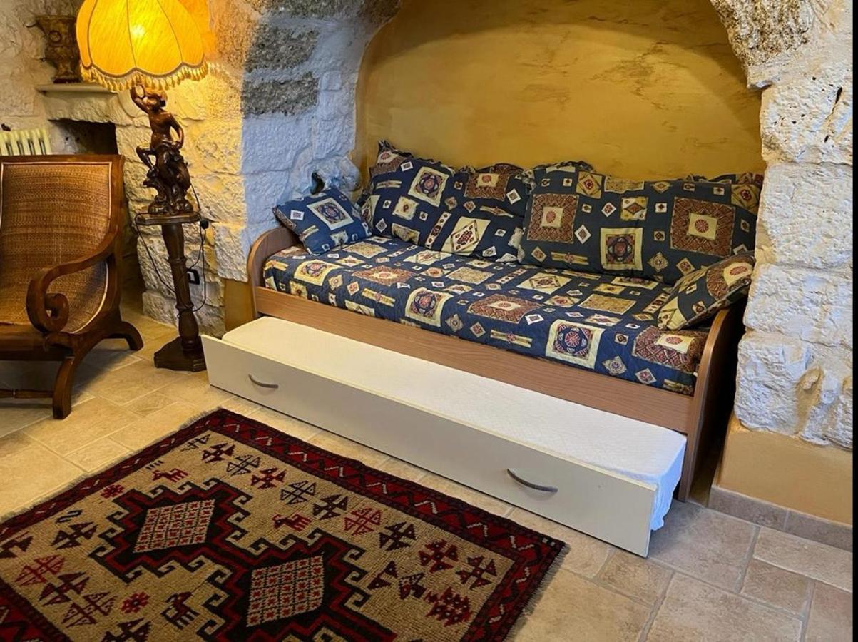 Case Vacanza E Camere In Villa Isabella Con Parcheggio Custodito E Wifi جويا ديل كولي المظهر الخارجي الصورة