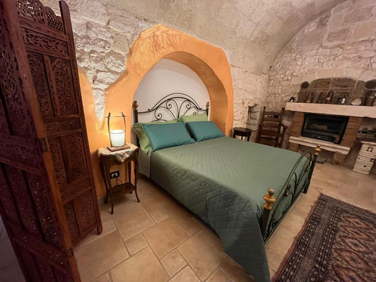 Case Vacanza E Camere In Villa Isabella Con Parcheggio Custodito E Wifi جويا ديل كولي المظهر الخارجي الصورة