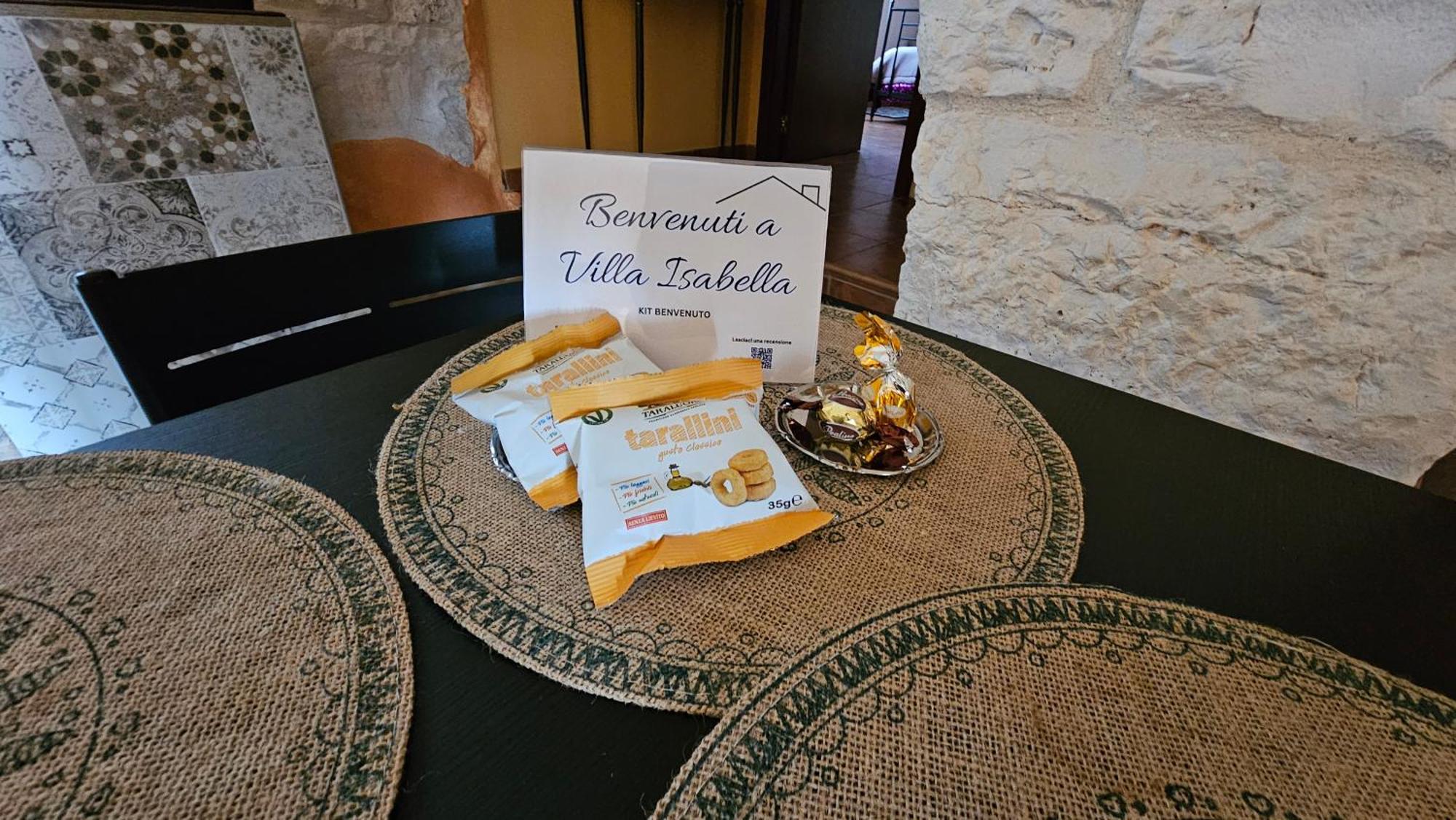 Case Vacanza E Camere In Villa Isabella Con Parcheggio Custodito E Wifi جويا ديل كولي المظهر الخارجي الصورة